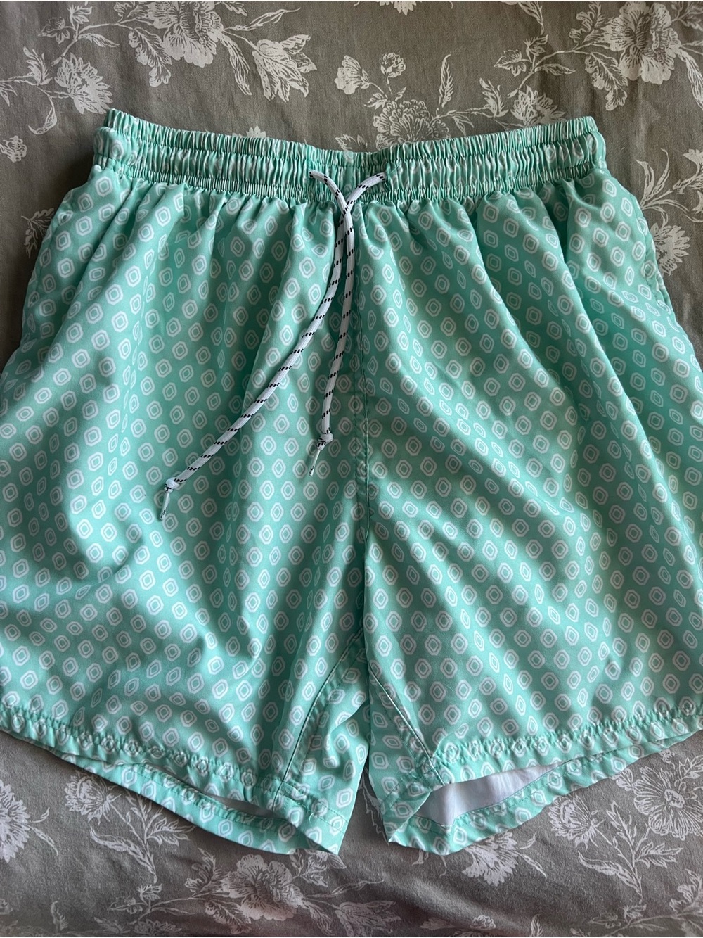 Mint Green Patterned Women's Shorts